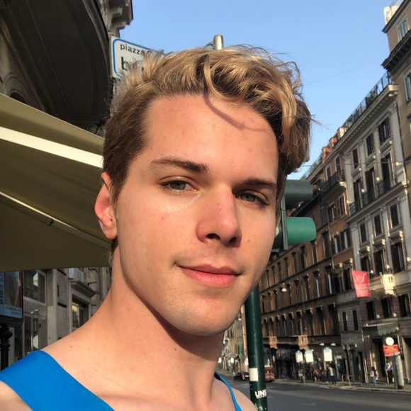 Meet your Posher, Sumner - Picture 1 of 1